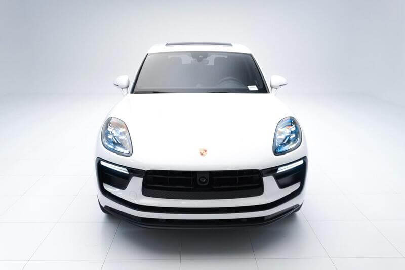 2023 Porsche Macan Exterior